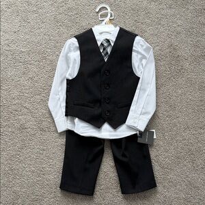 Van Heusen Black and White Kids Matching Set